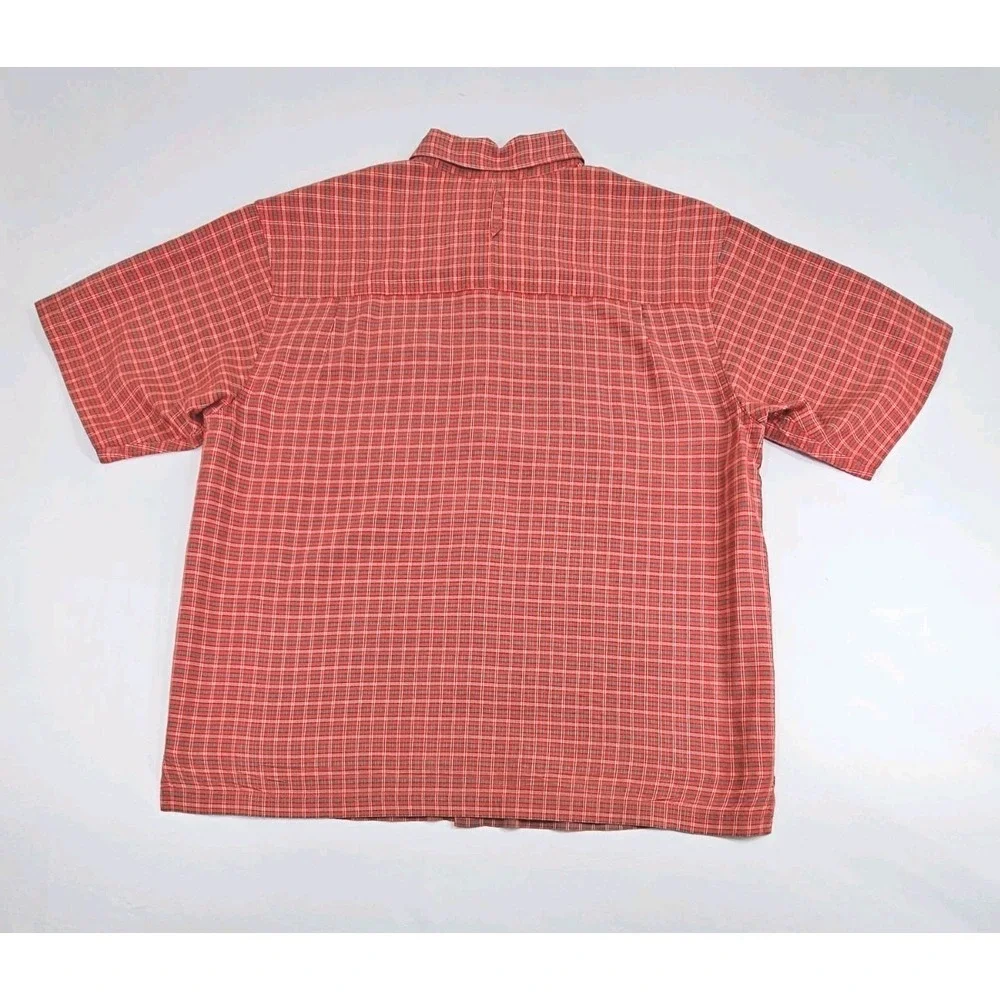The North Face Mens Medium Plaid Short Sleeve Button Down Shirt